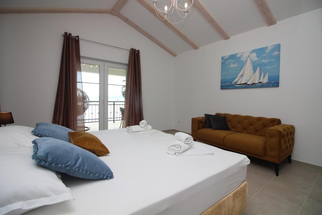 Villa Beachfront Sea Palace Kaštela 외부 사진