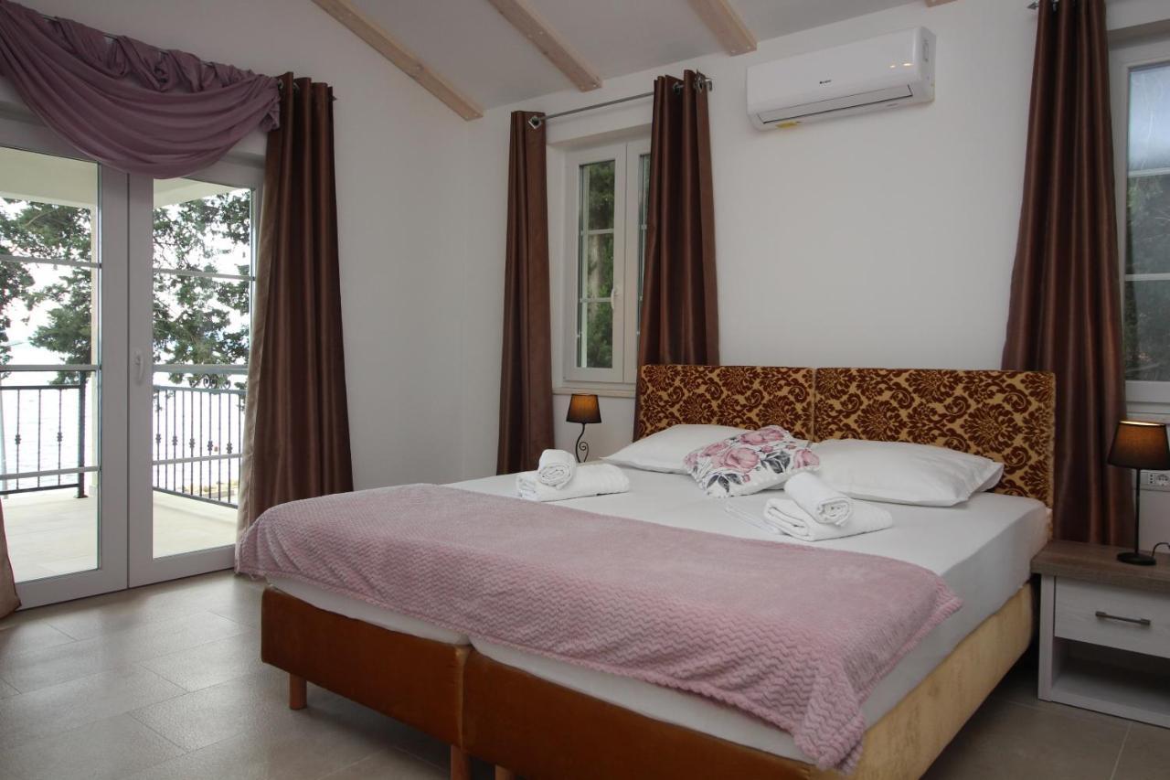 Villa Beachfront Sea Palace Kaštela 외부 사진