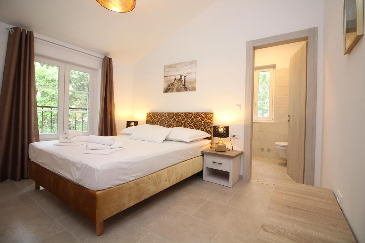 Villa Beachfront Sea Palace Kaštela 외부 사진