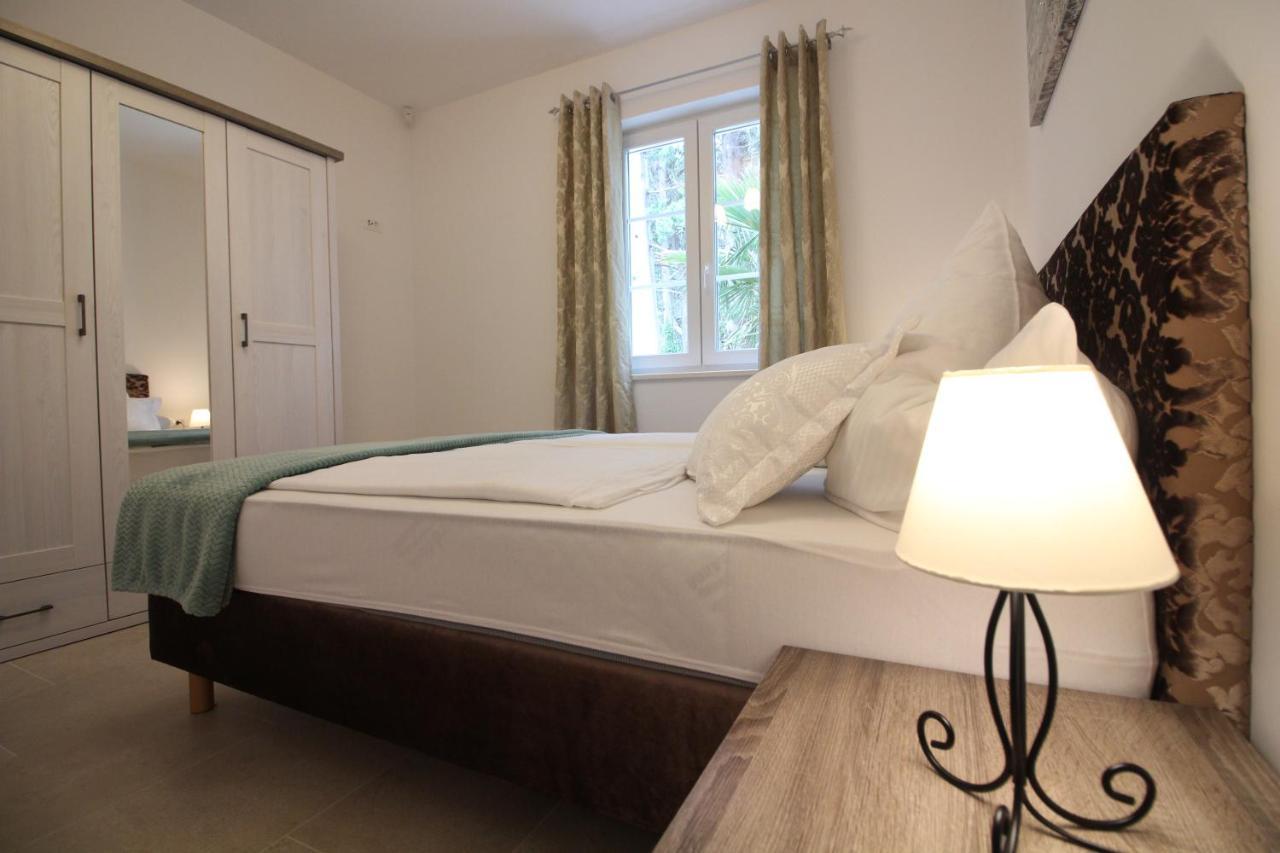 Villa Beachfront Sea Palace Kaštela 외부 사진